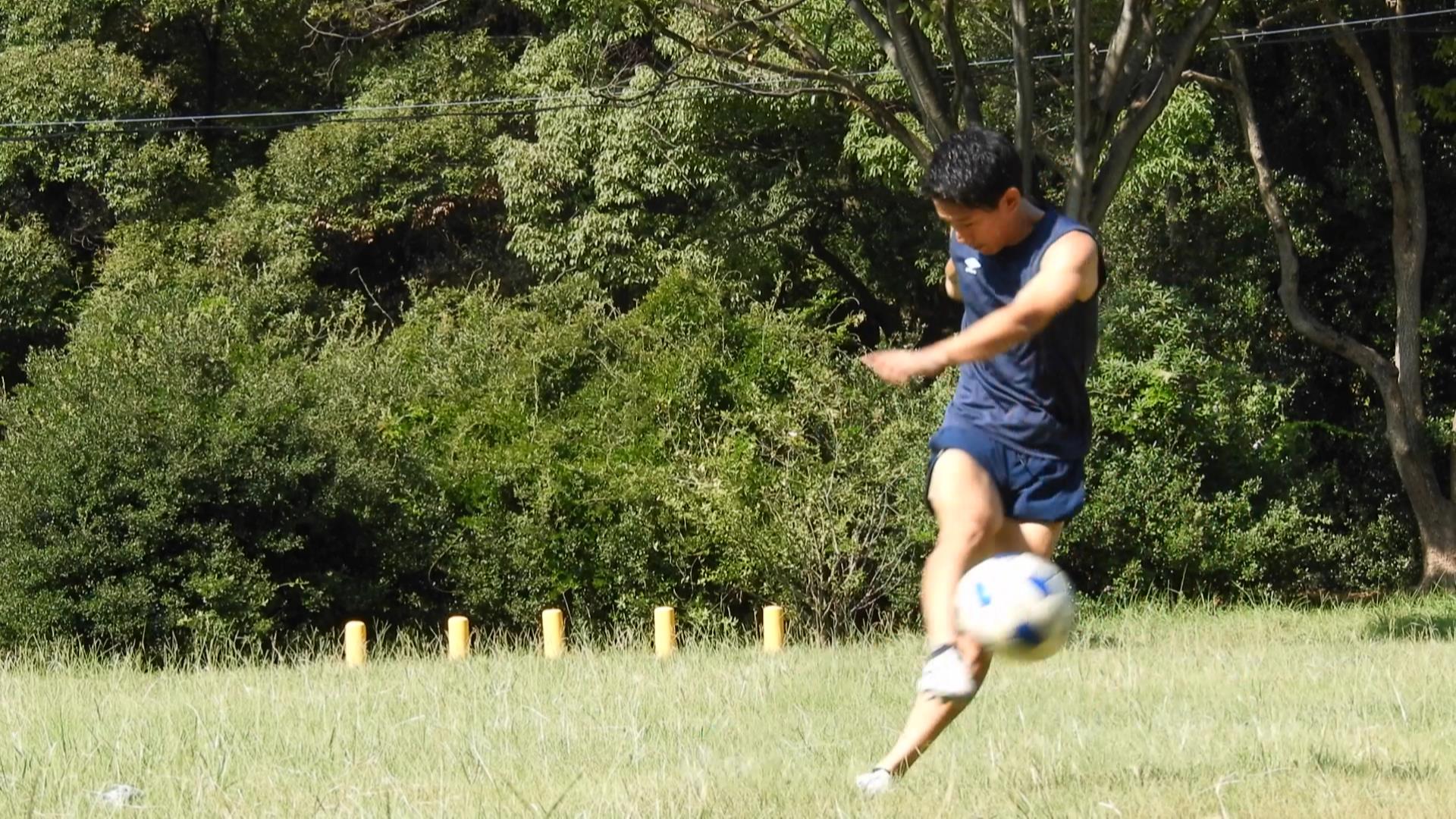 サッカーのシュートを低く抑えるコツ 日本から肥満をなくす こうへい のブログ
